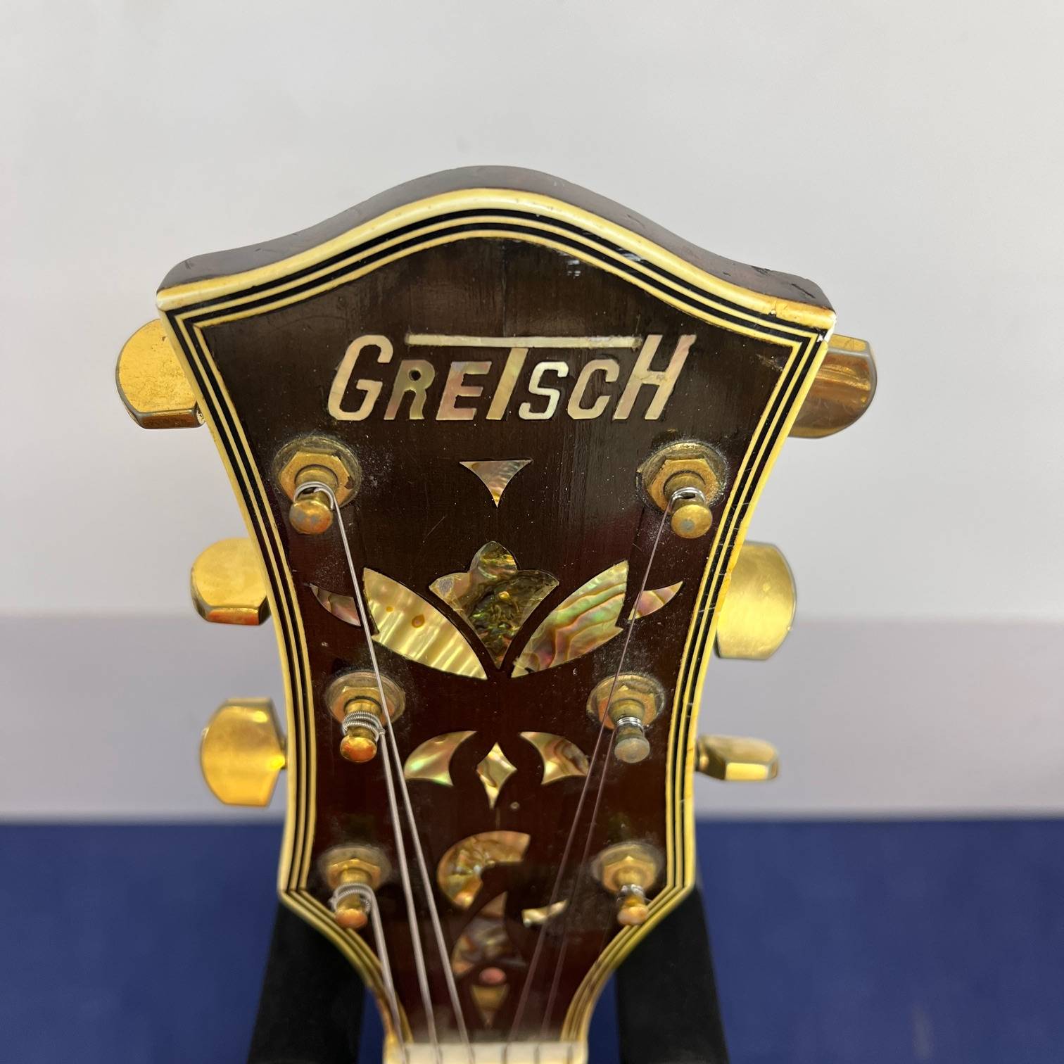 Vintage Gretsch Super Chet Hollowbody Electric Guitar 1972 with Epiphone Case Project - Image 3