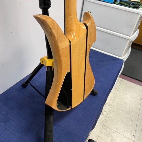 Vintage BC Rich USA Mockingbird 4-string electric bass guitar neck through body with Original Case Early 1980's - Image 16