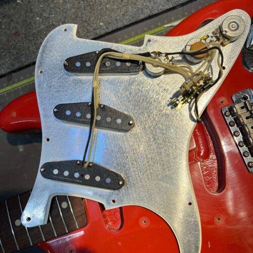 Used Fender Custom Shop '60 Strat Stratocaster Closet Classic in Fiesta Red Made in 2000 with Custom Shop Case - Image 29