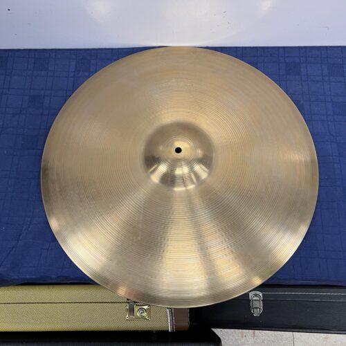 Used Avedis Zildjian 22" Medium Ride Cymbal 3450 Grams