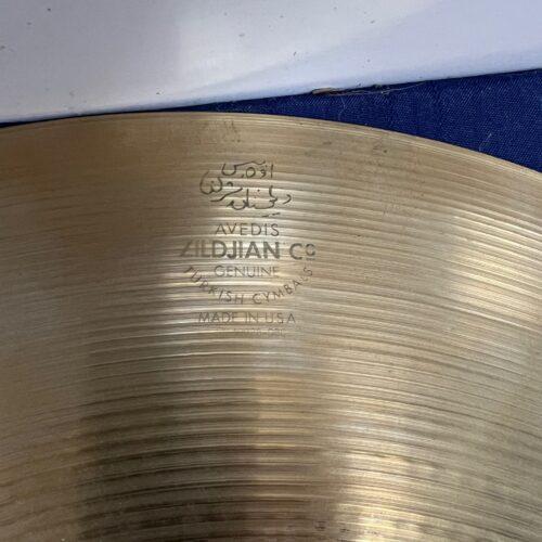 Used Avedis Zildjian 22" Medium Ride Cymbal 3450 Grams - Image 3