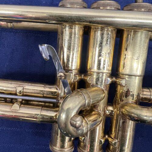 Vintage Olds Mendez Los Angeles Bb Trumpet with Original Case Just Serviced 1952 - Image 7