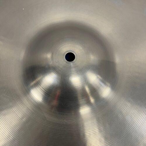 Used Zildjian Armand 18" Thin Crash Cymbal 1318 grams - Image 3