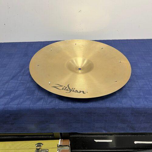 Used Zildjian Armand 18" Thin Crash Cymbal 1318 grams - Image 8