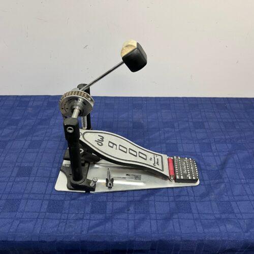 Used DW 9000 Bass Drum Pedal - Image 3