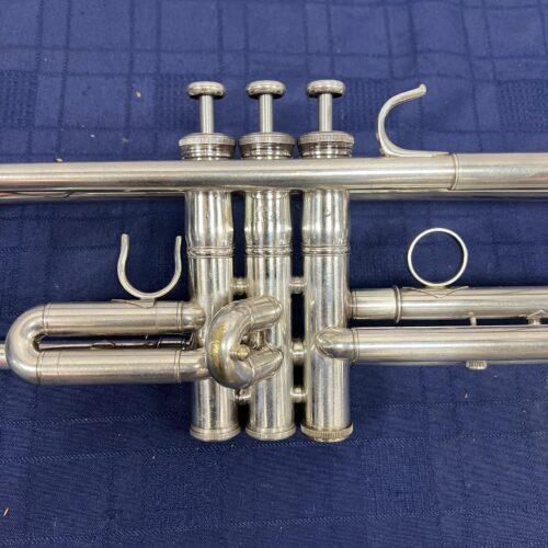 Used Yamaha YTR-8335S Xeno Silver Bb Trumpet with Original Case Just Serviced Made in Japan - Image 4