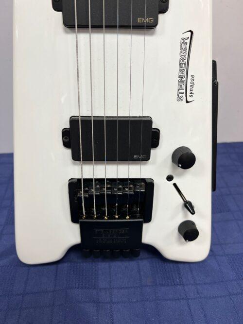 Used Steinberger Synapse Electric Guitar with Original Gig Bag Active EMG Pickups - Image 8