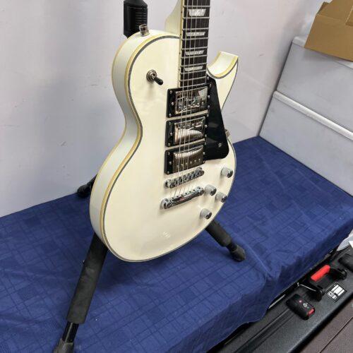 Used Vintage V1003 ReIssued 3 Pickup Electric Guitar Arctic White - Image 15