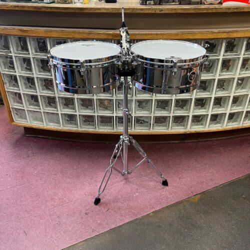 Used Latin Percussion LP Matador Deep Shell 14-/15-inch Timbales - Chrome with Stand