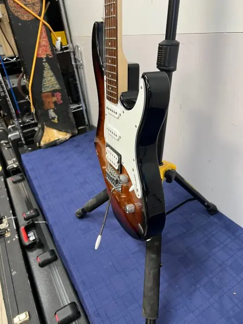 Used Yamaha Pacifica PAC212VQM Electric Guitar - Image 10