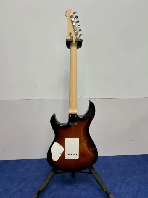 Used Yamaha Pacifica PAC212VQM Electric Guitar - Image 11