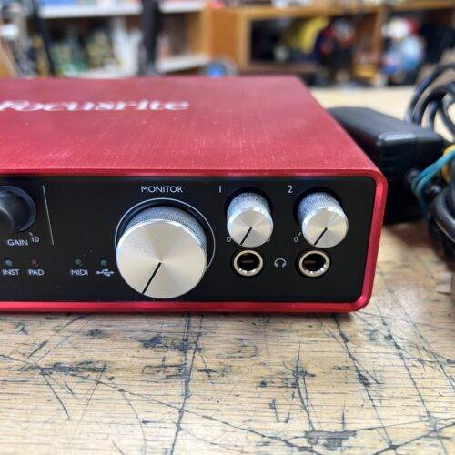 Used Focusrite Scarlett 6i6 USB Audio Recording Interface with AC Adapter - Image 4