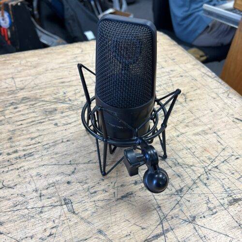 Used CAD E300 2 Equitek Large Diaphragm Multipattern Condenser Mic Microphone with Shock Mount - Image 3