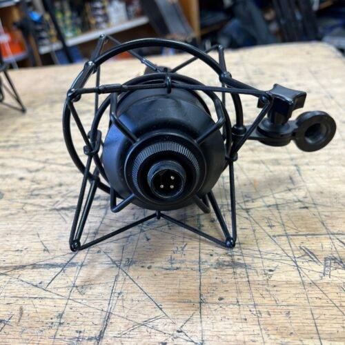 Used CAD E300 2 Equitek Large Diaphragm Multipattern Condenser Mic Microphone with Shock Mount - Image 4