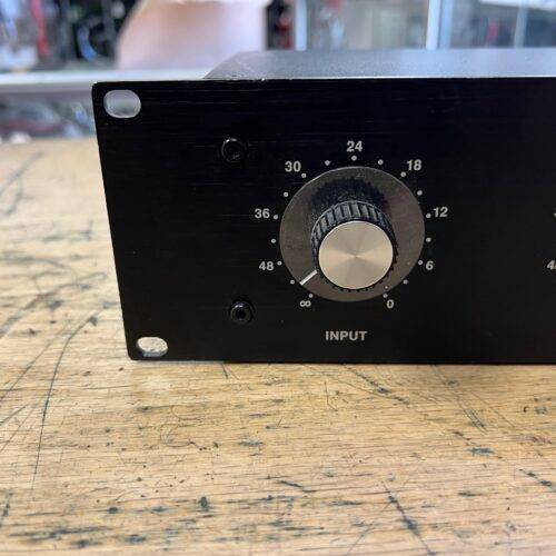 Used Klark Teknik 76-KT Classic FET-Style Rack Mount Compressor with Class-A Line Level Amplifier and Midas Transformers - Image 2