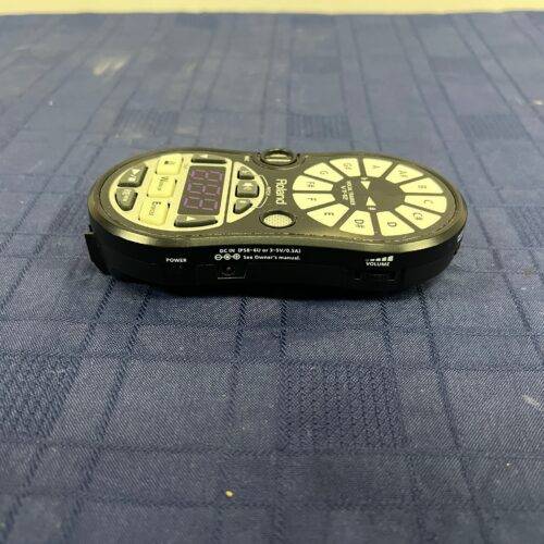 Used Roland VT-12 Vocal Trainer Effects Pedal Unit - Image 4