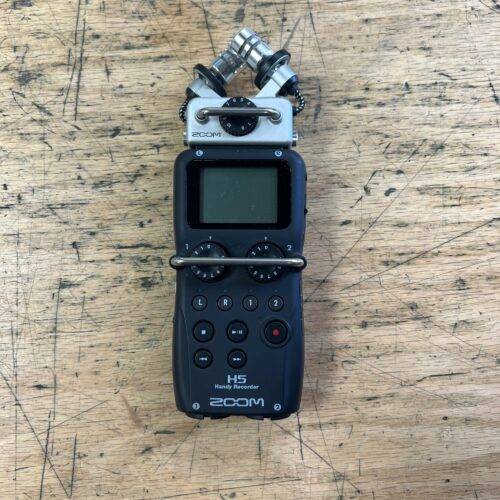 Used Zoom H5 Handy Portable Digital Recorder with Case - Image 3