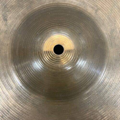 Used Zildjian ZBT 18" Crash Ride Cymbal 1412 grams - Image 3