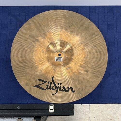 Used Zildjian ZBT 18" Crash Ride Cymbal 1412 grams - Image 7
