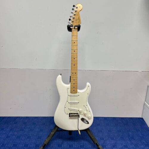 Used Fender Strat Stratocaster Electric Guitar Made in Mexico 2021 75th Anniversary Polar White