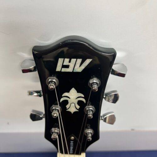 Used IYV Les Paul Style Single Cut Electric Guitar - Image 2