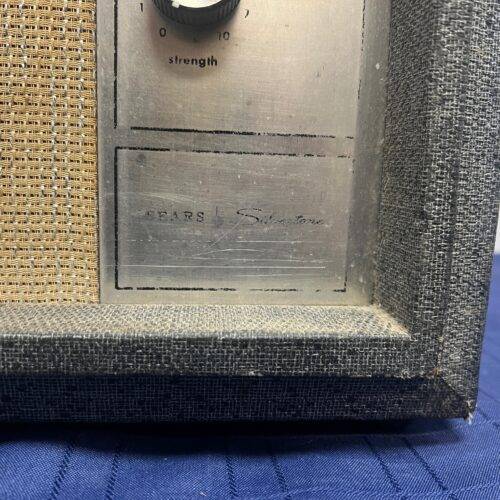 Vintage Sears Silvertone Model 1482 Tube Guitar Amp Amplifier Made in the USA - Image 3
