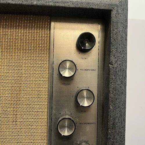 Vintage Sears Silvertone Model 1482 Tube Guitar Amp Amplifier Made in the USA - Image 6