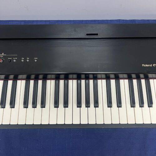 Used Roland EP-90 Digital Piano Keyboard 88-Key Made in Japan - Image 3