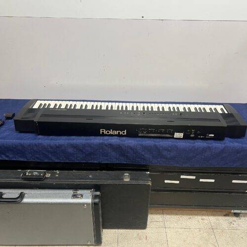 Used Roland EP-90 Digital Piano Keyboard 88-Key Made in Japan - Image 6