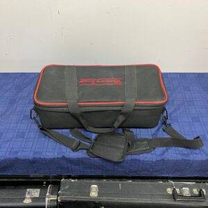 Used Voodoo Lab Dingbat Pedalboard with 5-output Guitar Pedal Power Supply - Medium 22"x 13.5" with Cables
