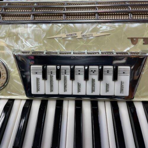 Used Lo Duca Bros. Diane Model 107 Piano Accordion Made in Italy with Case - Image 4