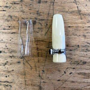 Vintage Runyon Ivory Plastic Size 4 Alto Sax Saxophone Mouthpiece with Cap and Ligature