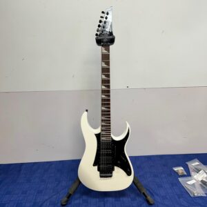 Used Ibanez GIO GRG270B Electric Guitar