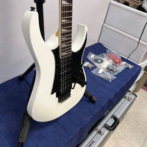 Used Ibanez GIO GRG270B Electric Guitar - Image 10