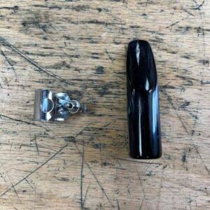 Vintage Runyon Black Plastic Size 4 Alto Sax Saxophone Mouthpiece with Ligature and Original Box