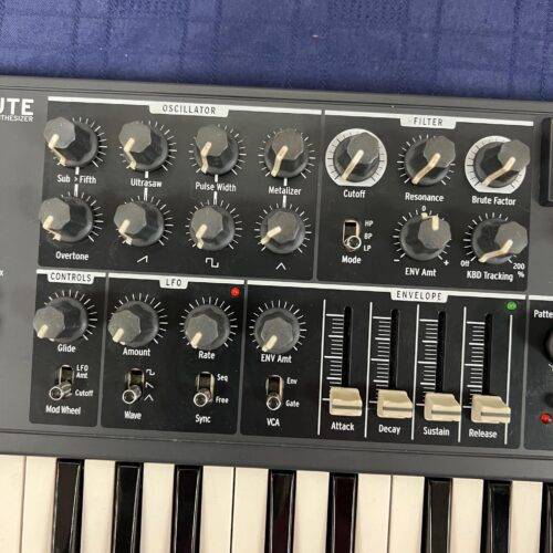 Used Arturia Micro Brute Analog Synth Synthesizer Keyboard - Image 4