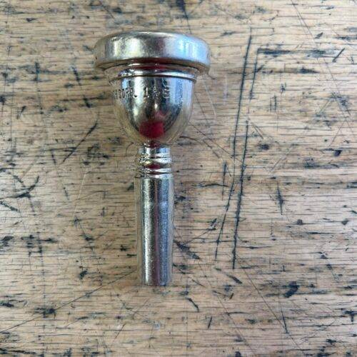 Used Vincent Bach Corp. 1 1/2G Large Shank Trombone Euphonium Baritone Mouthpiece - Image 2