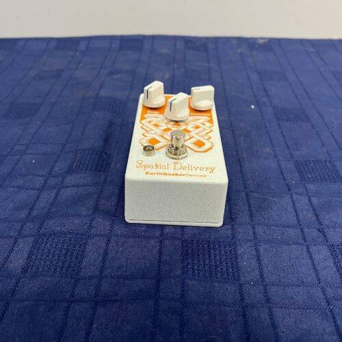 Earthquaker Devices Spatial Delivery Envelope Filter with Sample & Hold Guitar Pedal #2 - Image 2