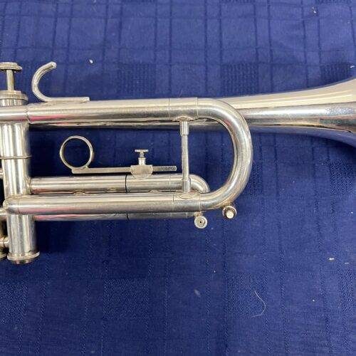 Used Getzen Capri Silver Bb Trumpet with Case and Mouthpiece Just Serviced - Image 5