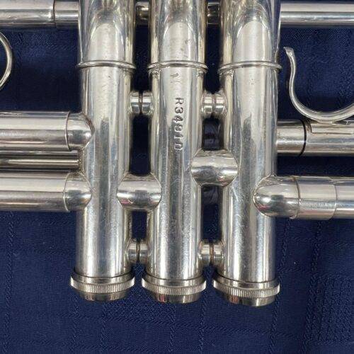 Used Getzen Capri Silver Bb Trumpet with Case and Mouthpiece Just Serviced - Image 13