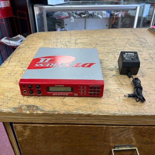 Used Yamaha DTXPress II Electronic Drum Module Brain with AC Adapter Made in Japan - Image 2