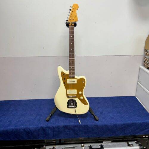 Used Squier by Fender J Mascis signature Jazzmaster Electric Guitar - Image 2