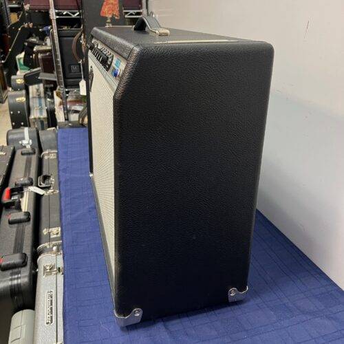 Used Fender 68 Custom Vibrolux Reverb 2x10" Tube Combo Guitar Amp Amplifier - Image 3