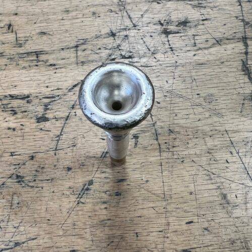Used King Equa-Tru 32 Bb trumpet mouthpiece - Image 7