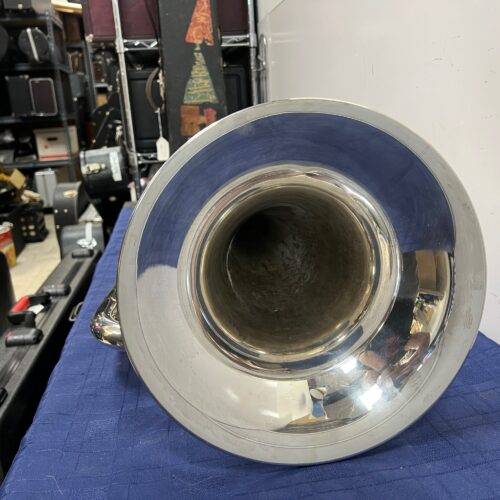 Used Yamaha YEP 202M Silver Marching Bb Euphonium with Case Made in Japan - Image 8
