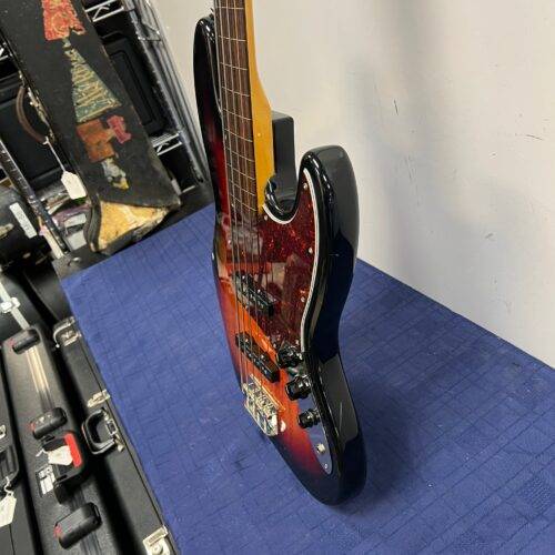 Used Squier Classic Vibe 60's Fretless 4-String Electric Bass Guitar 3-Color Sunburst Laurel Fretboard 2020 - Image 11