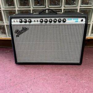 Used Fender '68 Custom Deluxe Reverb 1x12-inch 22-watt Tube Guitar Combo Amp Amplifier