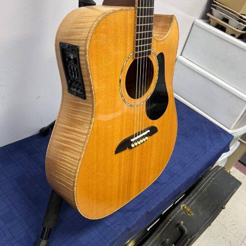 Used Alvarez MD-200C Masterworks Acoustic Electric Guitar Spruce Top Maple Body Made in Korea - Image 11