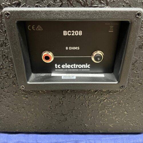 Used TC Electronic BC208 Vertical 200 Watt 2 x 8" Portable Bass Cabinet - Image 4