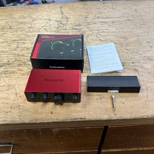 Used Focusrite Scarlett Solo 4th Gen Audio Interface with Original Box Manual Cable